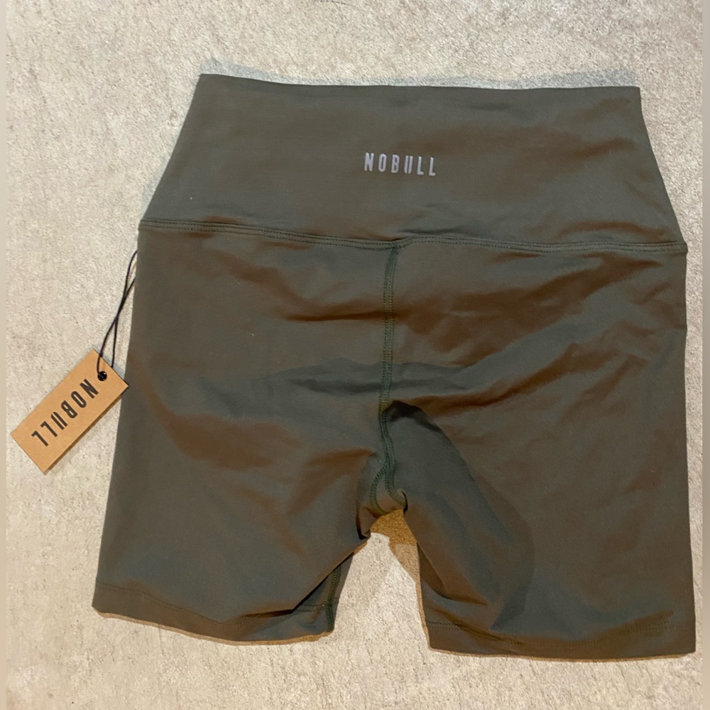 NOBULL Womens high rise matte short 6” army green